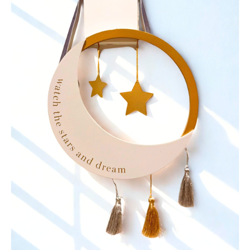 Nursery room wall decoration